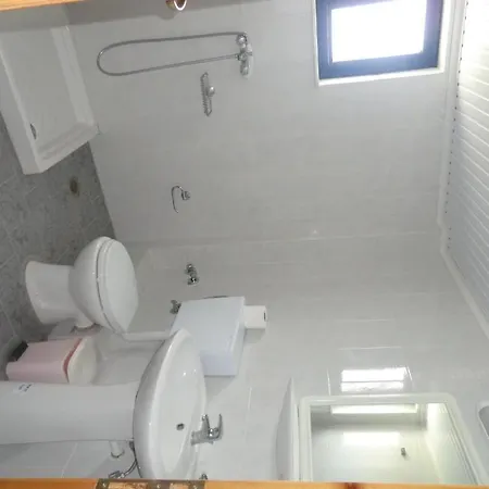Flisvos Apartman Frangokásztelo